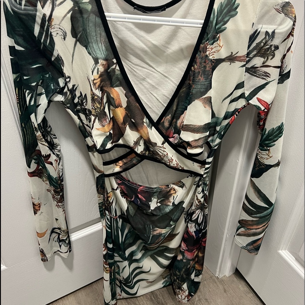 FASHION NOVA Dress